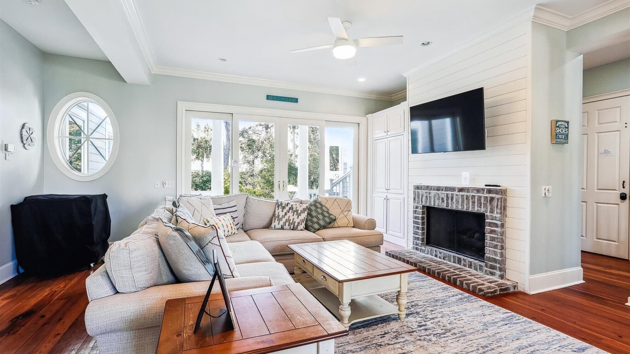Photo of Livingroom in Palmetto Dunes