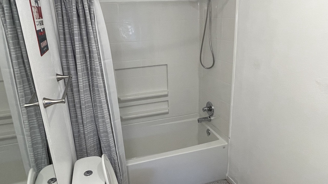 Photo of Bathroom in Mid America