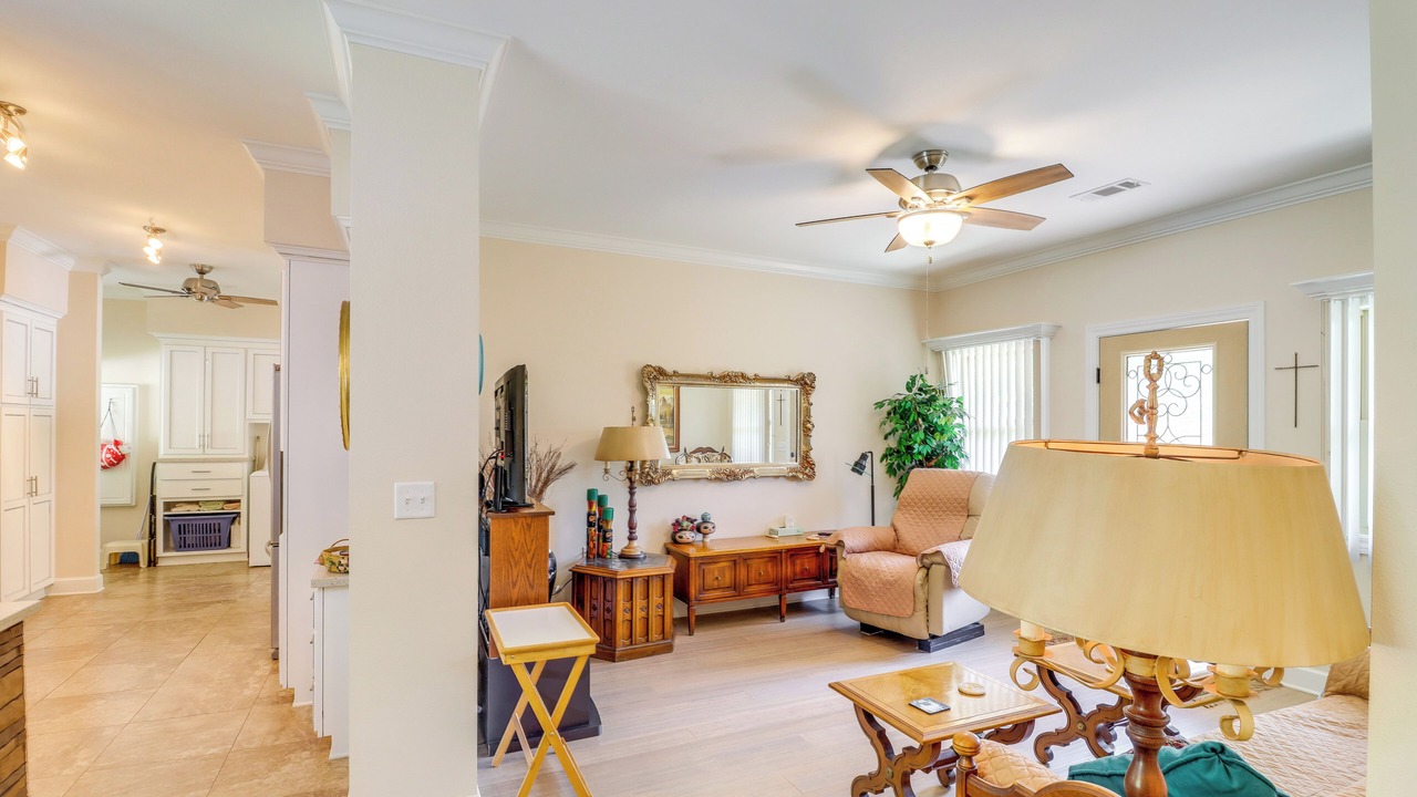 Photo of Livingroom in Edgemont