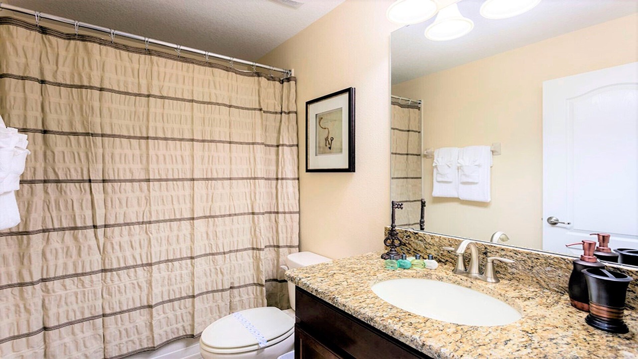 Photo of Bathroom in Davenport