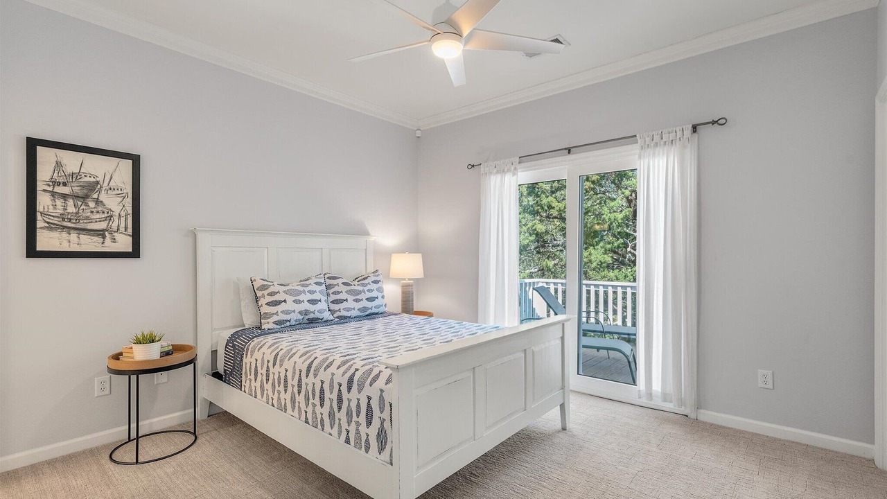 Photo of Bedroom in Edisto Island