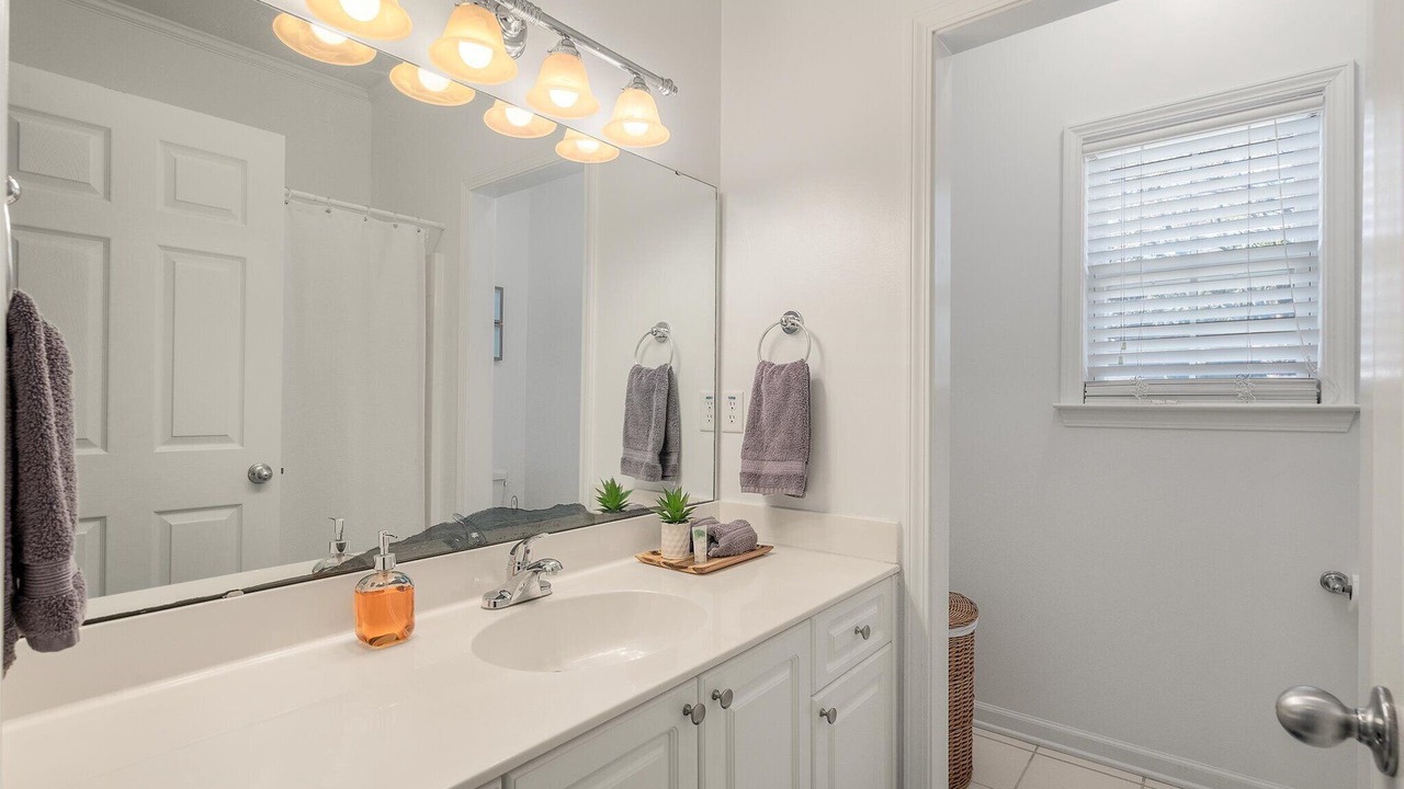 Photo of Bathroom in Edisto Island