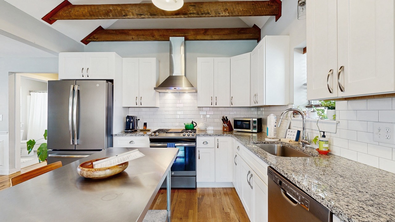 Photo of Kitchen in Westside