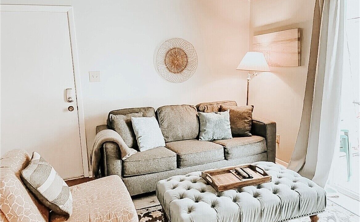 Photo of Livingroom in Ocean Ridge