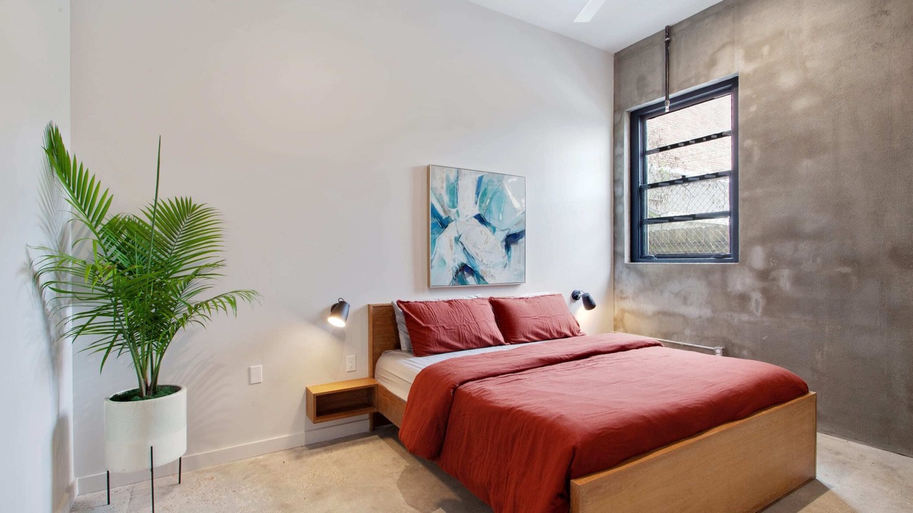 Photo of Bedroom in South 7th Ward
