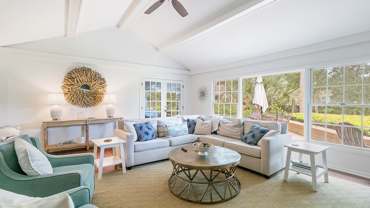 Photo of Livingroom in West Beach