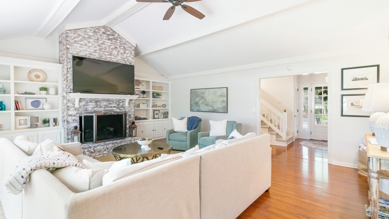 Photo of Livingroom in West Beach