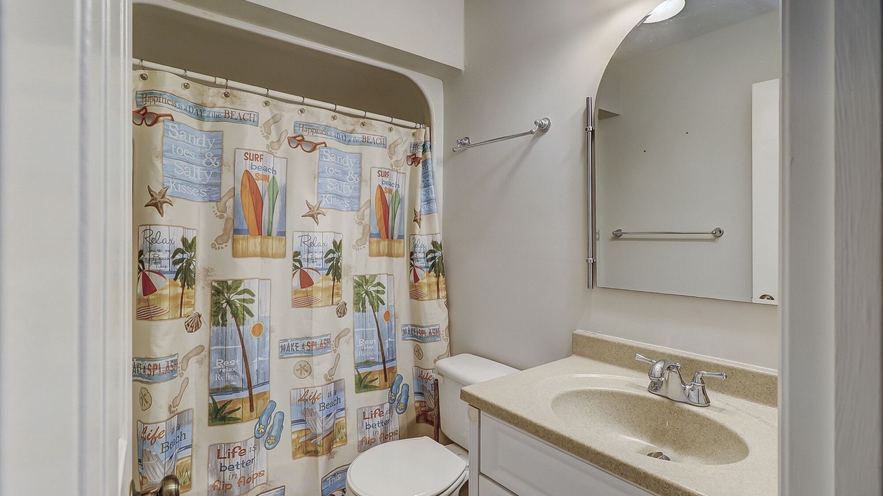 Photo of Bathroom in Shipyard Plantation