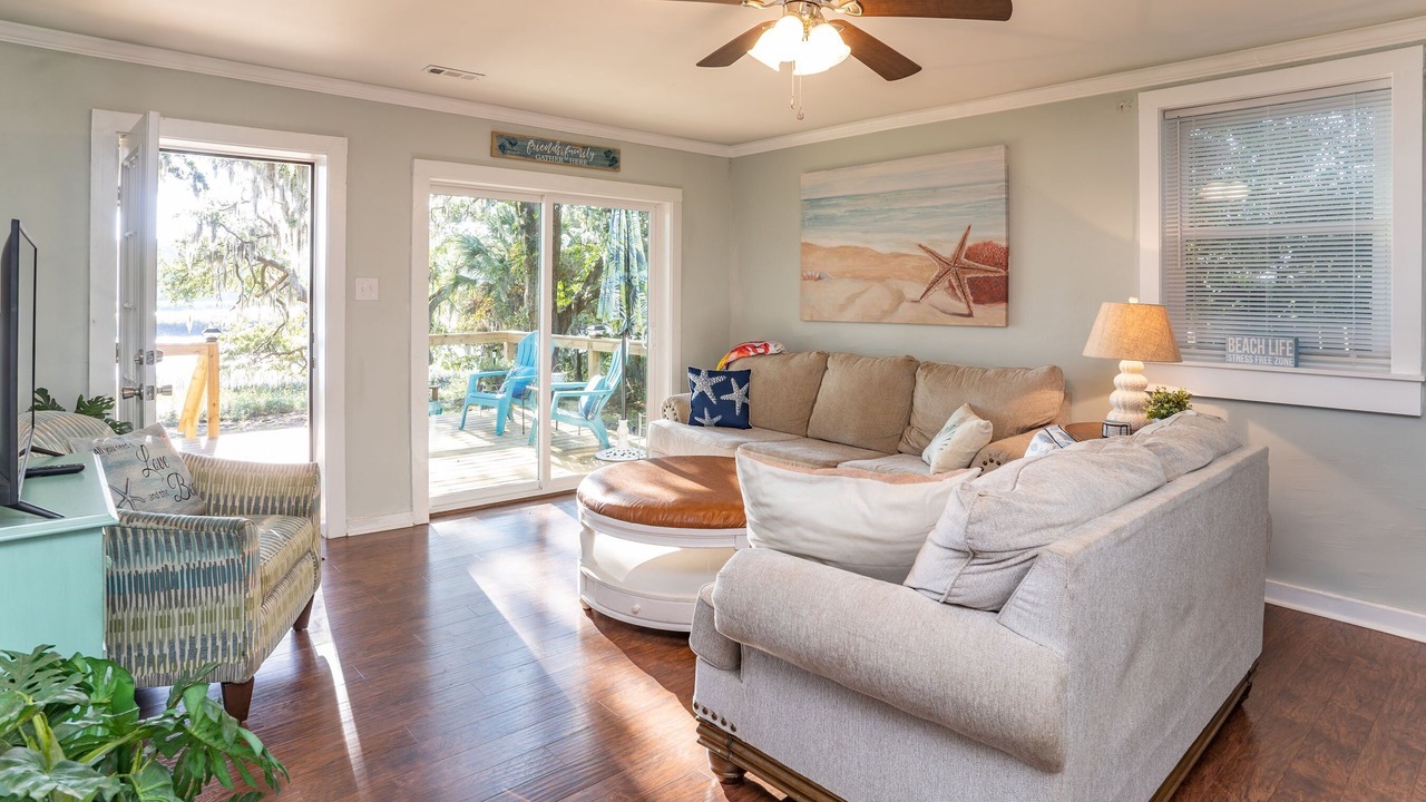 Photo of Livingroom in Beaufort