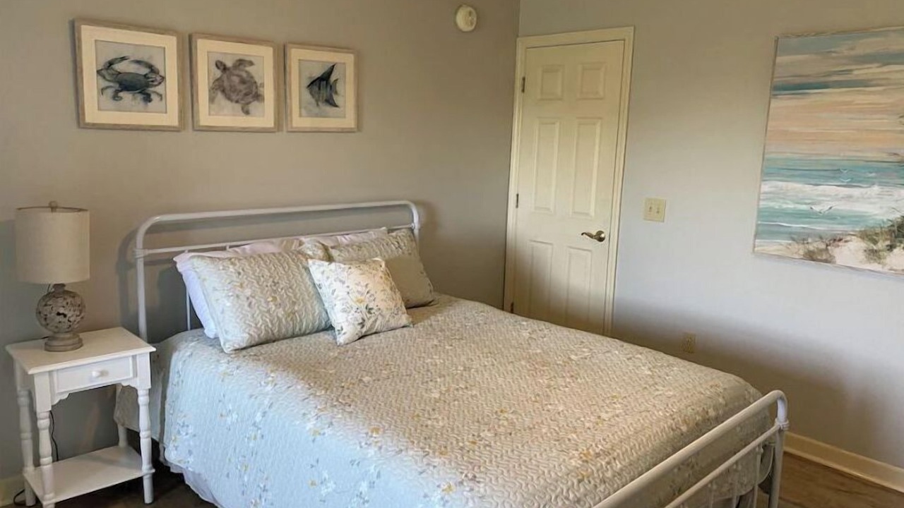 Photo of Bedroom in Ocean Ridge