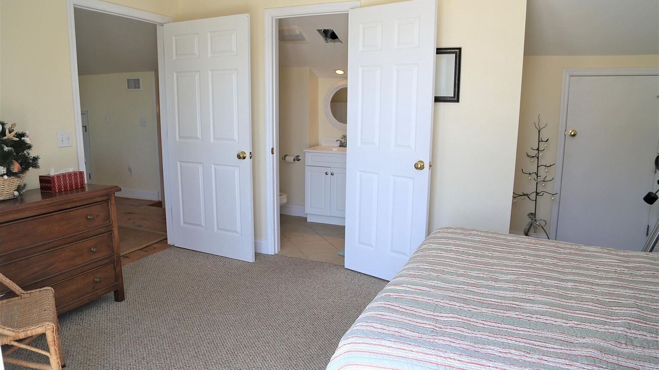 Photo of Bedroom in Edisto Island