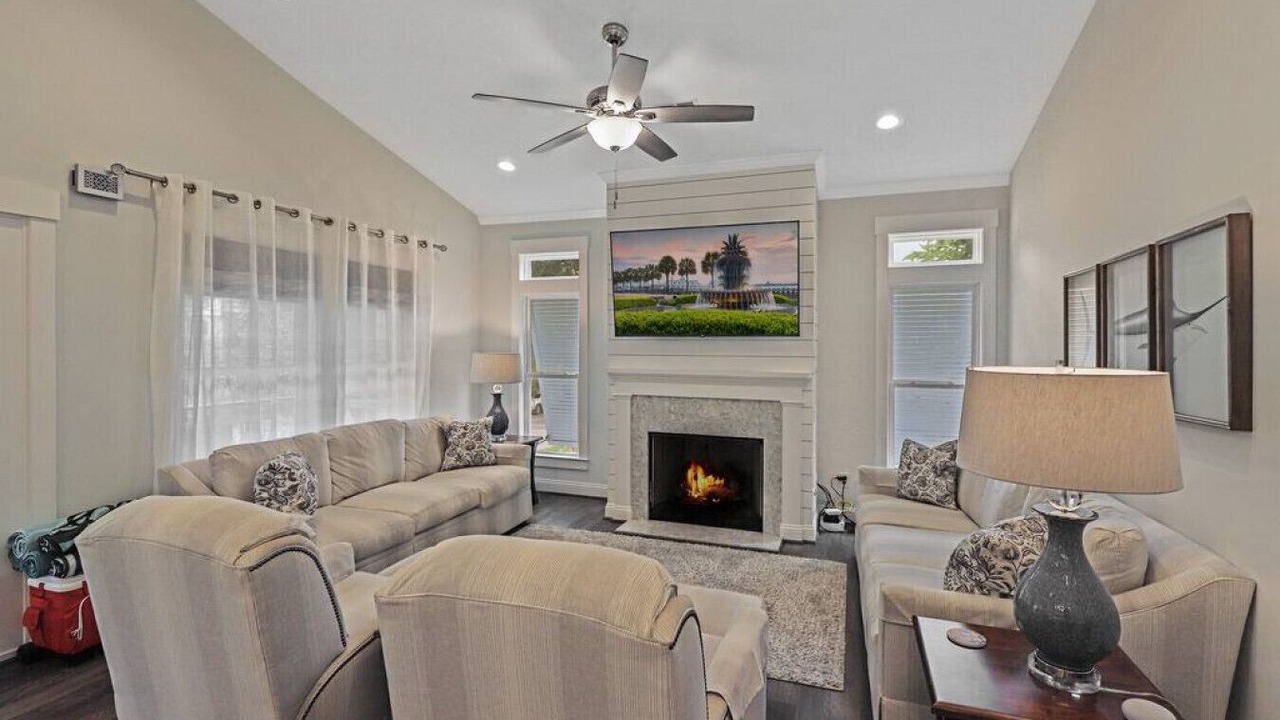 Photo of Livingroom in Folly Beach