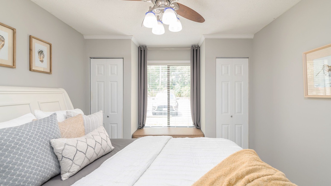 Photo of Bedroom in Shell Point