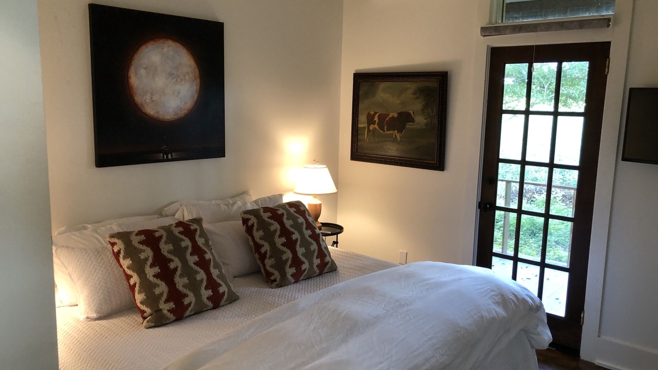 Photo of Bedroom in Shaw