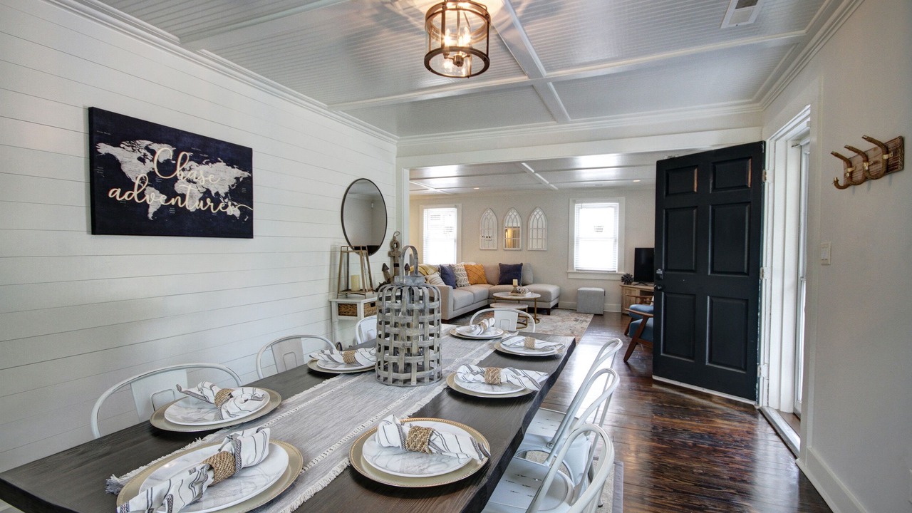Photo of Livingroom in Charleston