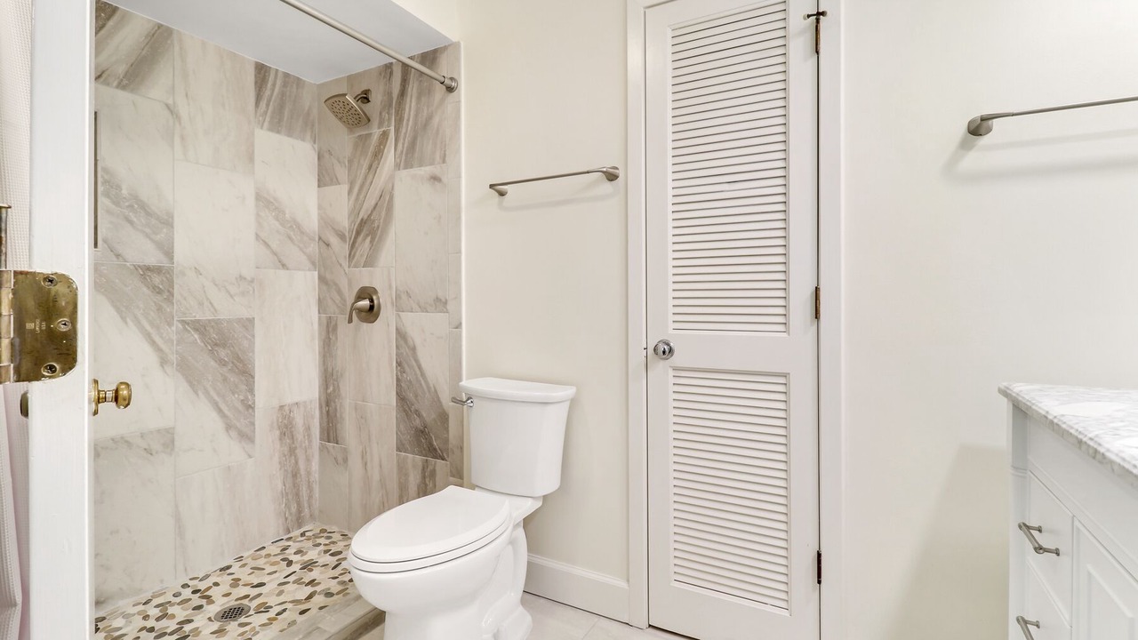Photo of Bathroom in Shipyard Plantation