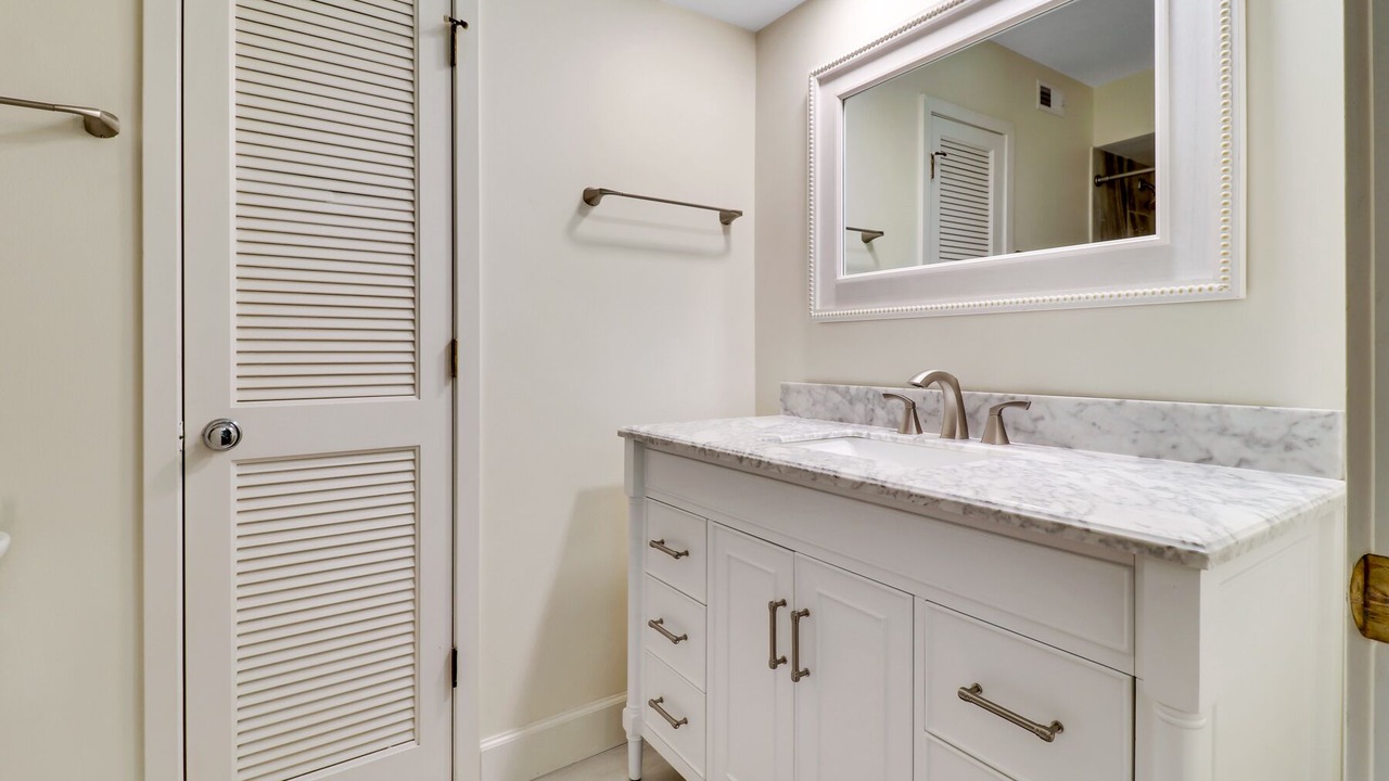 Photo of Bathroom in Shipyard Plantation
