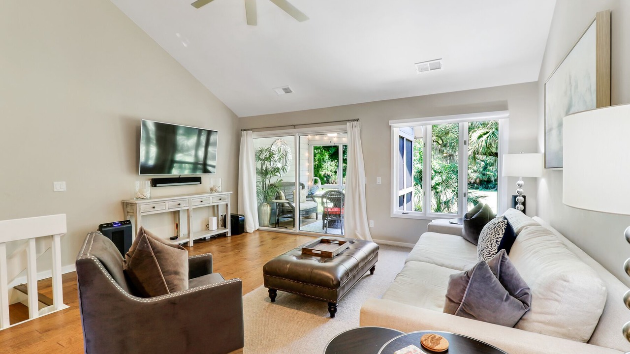 Photo of Livingroom in Shipyard Plantation