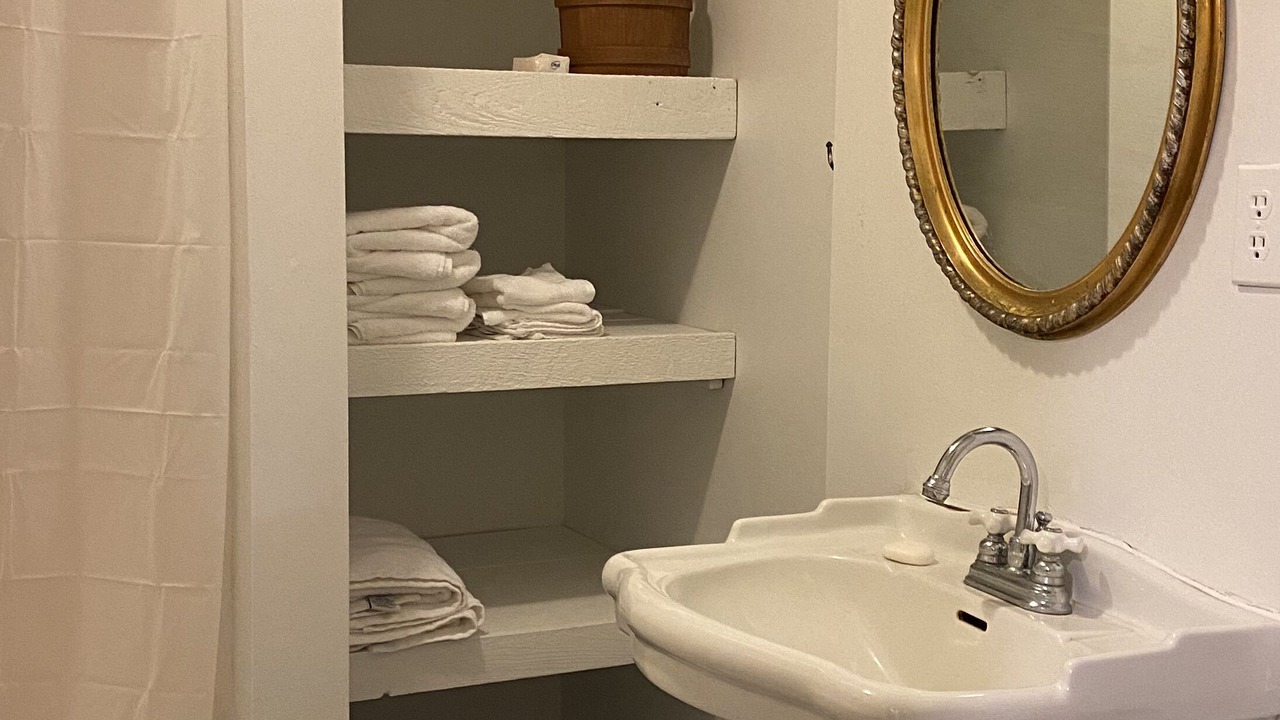 Photo of Bathroom in Mattson