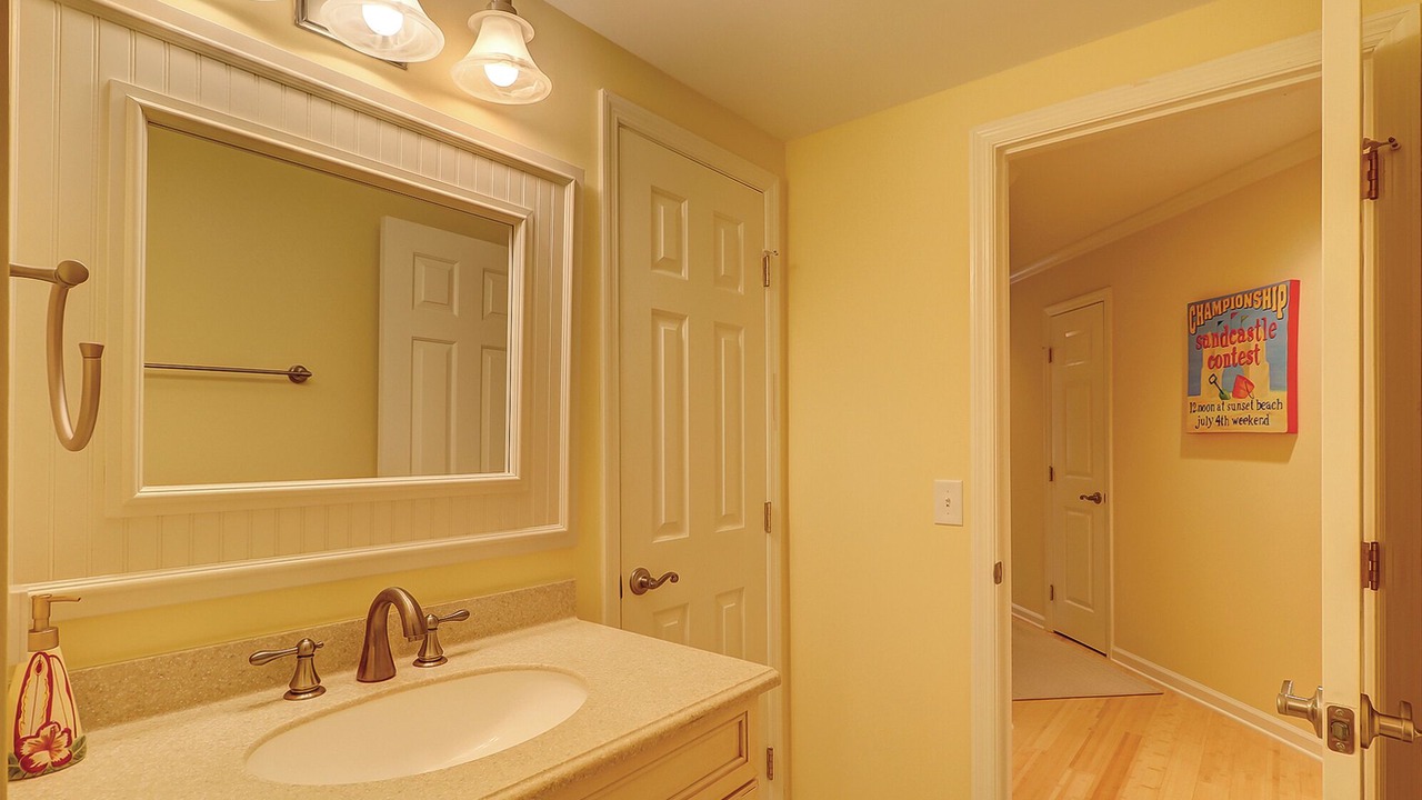 Photo of Bathroom in Shipyard Plantation