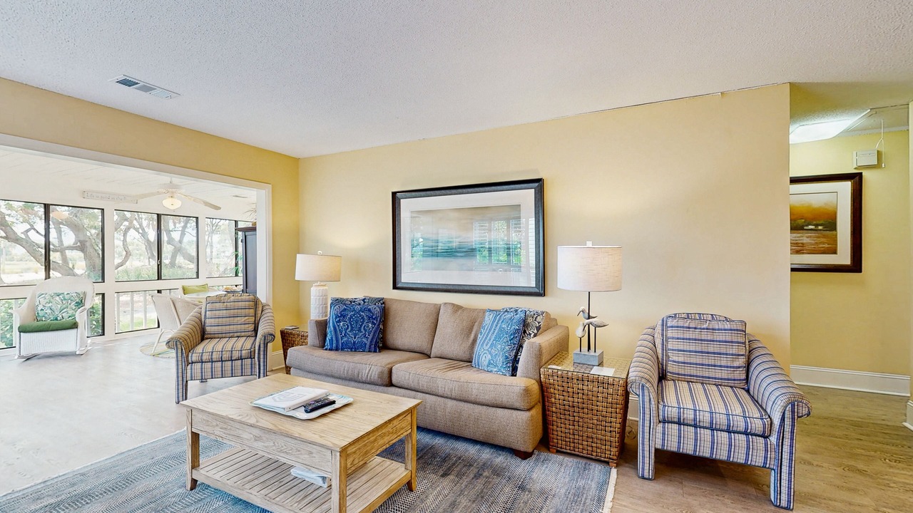 Photo of Livingroom in Seabrook Island