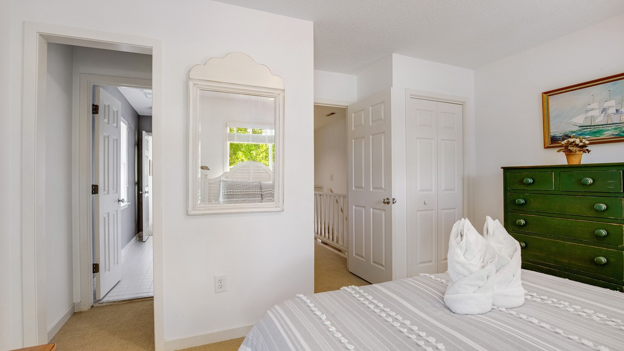 Photo of Bedroom in Pelican Bay