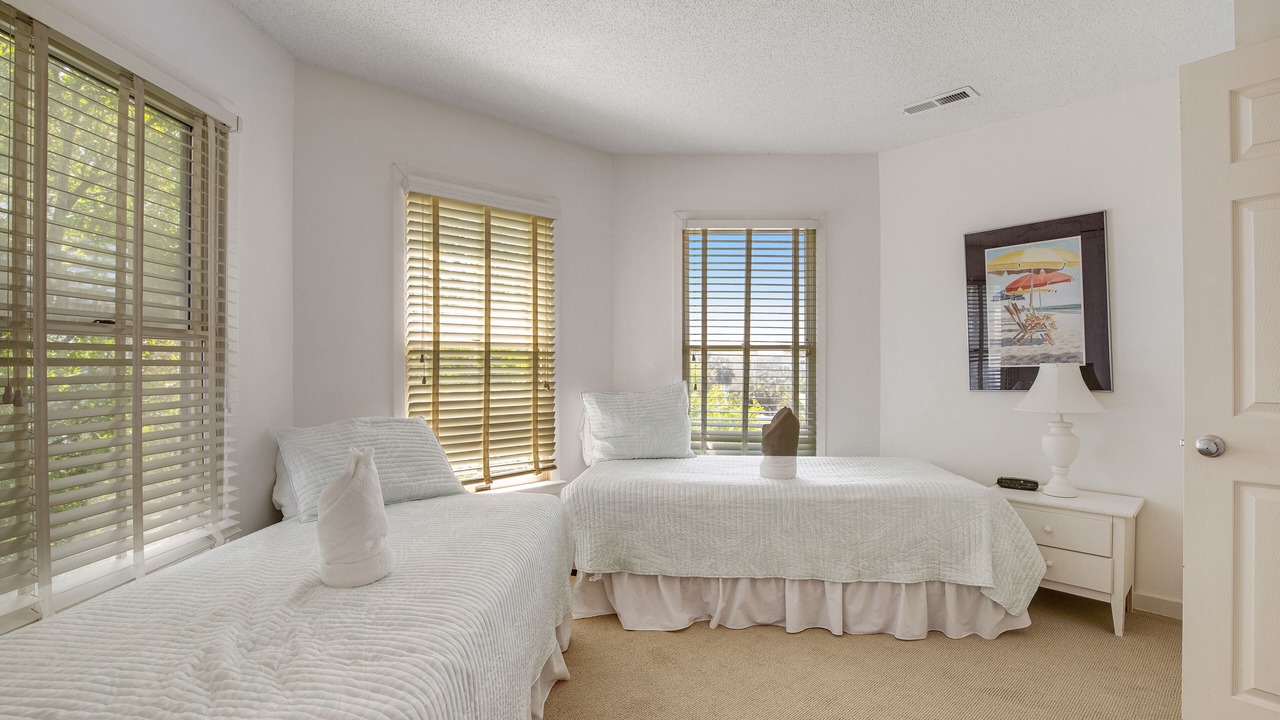Photo of Bedroom in Pelican Bay