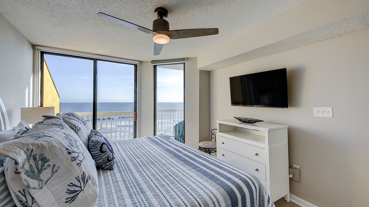 Photo of Bedroom in Folly Beach
