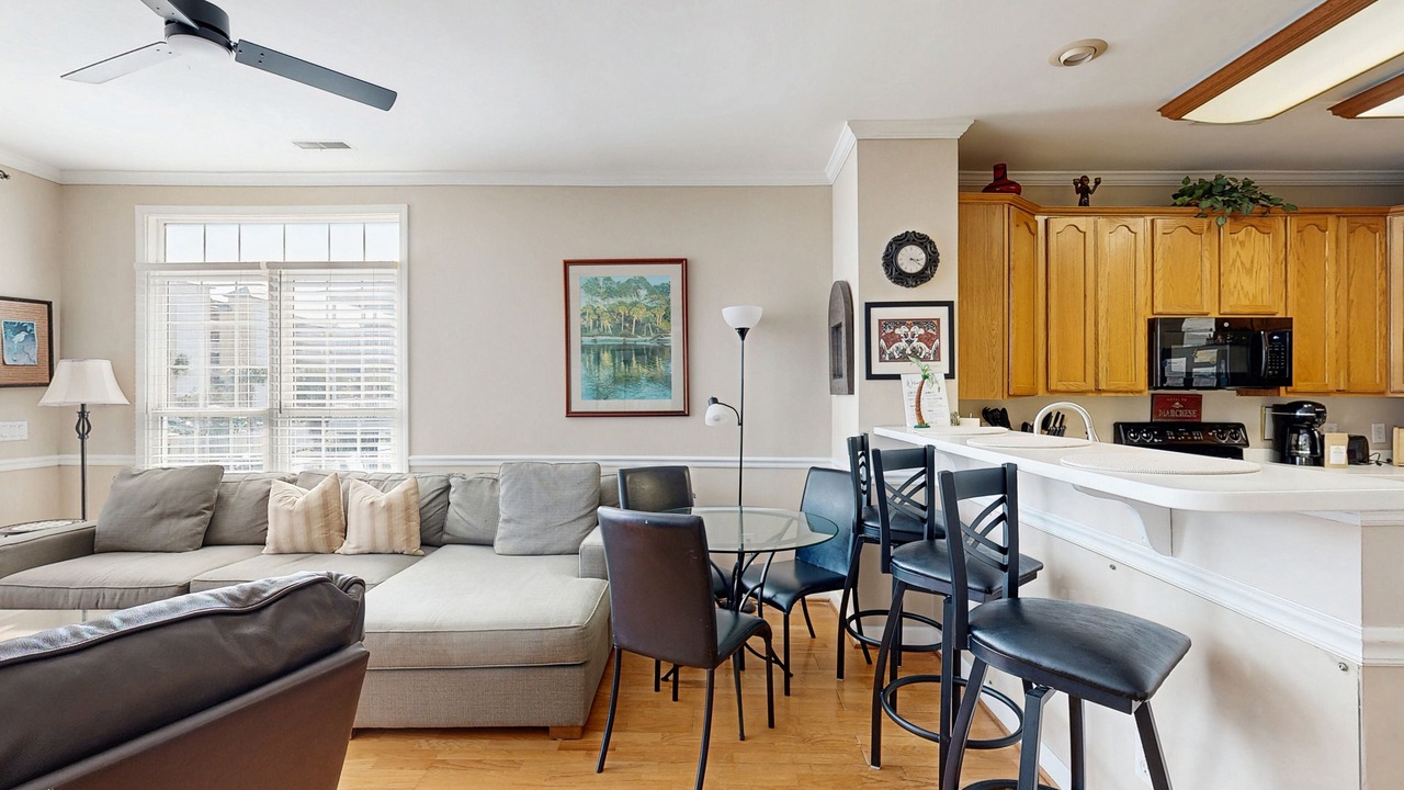 Photo of Livingroom in Folly Beach