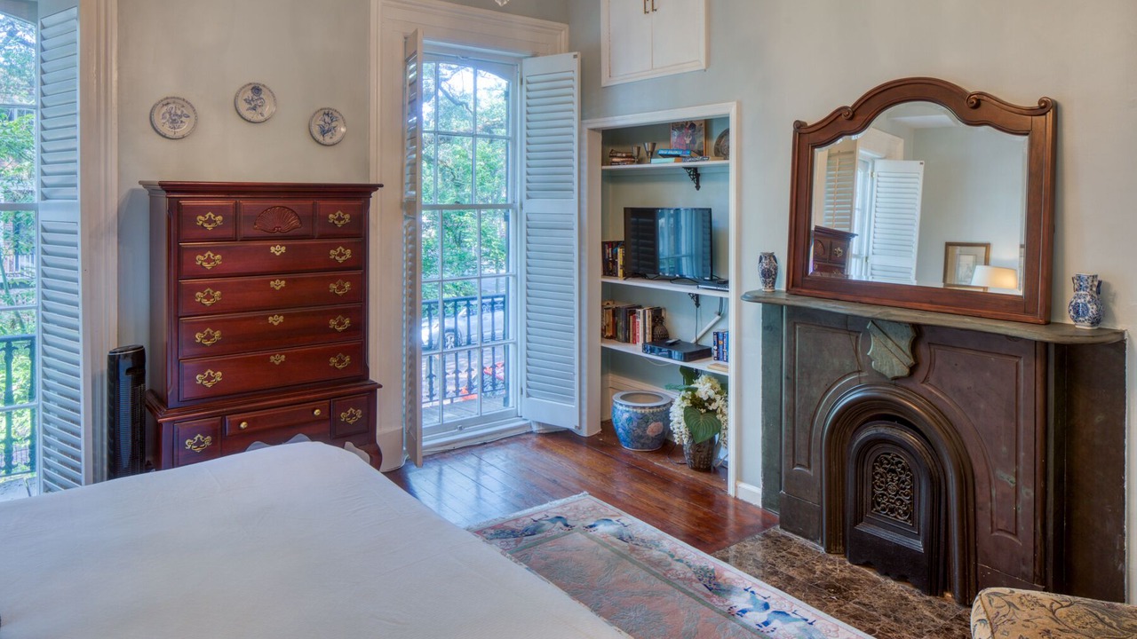 Photo of Bedroom in Historic Downtown Savannah