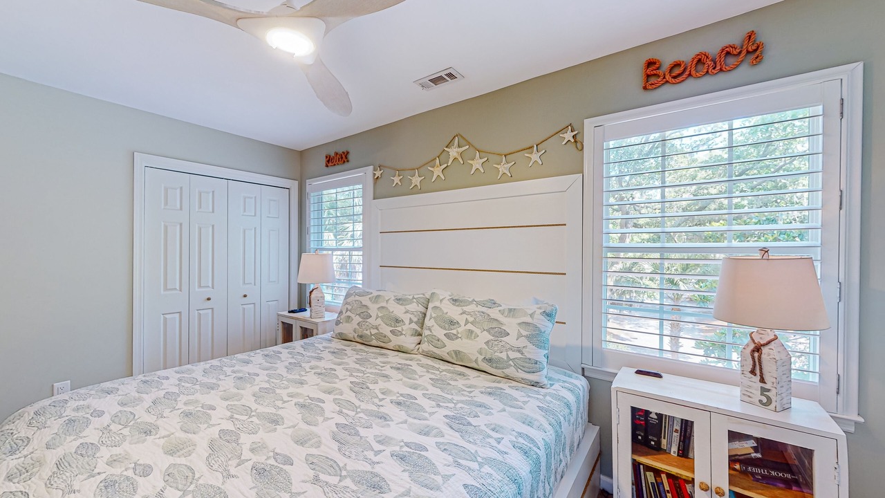 Photo of Bedroom in North Forest Beach