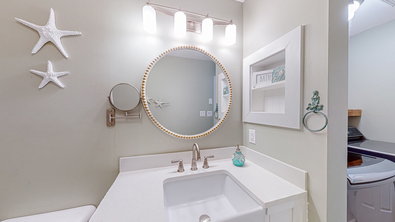 Photo of Bathroom in North Forest Beach