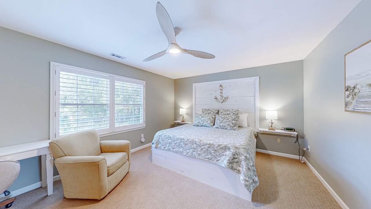 Photo of Bedroom in North Forest Beach