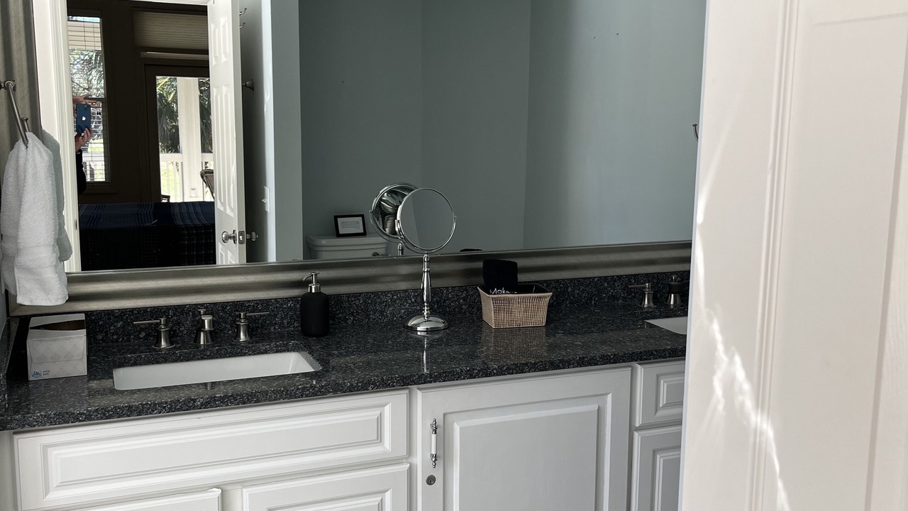 Photo of Bathroom in Palmetto Dunes