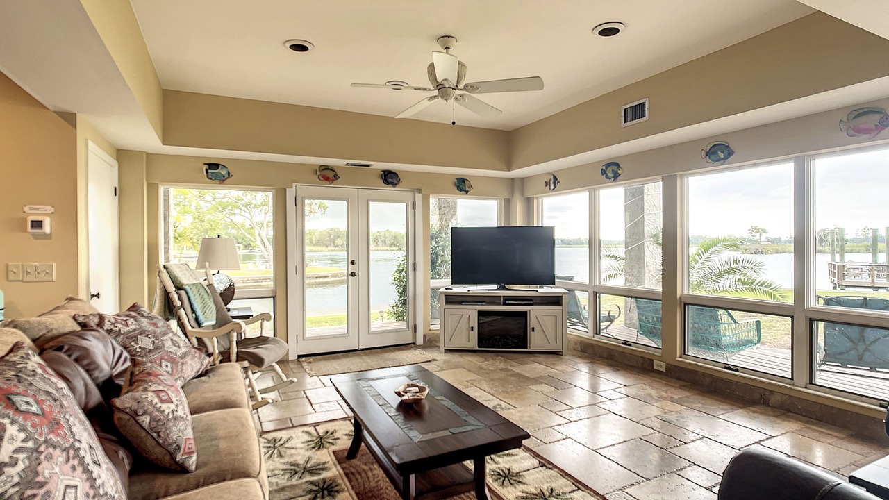 Photo of Livingroom in Crystal River