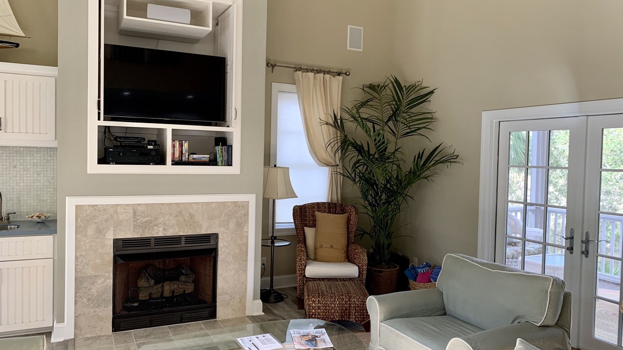Photo of Livingroom in Saint Helena Island
