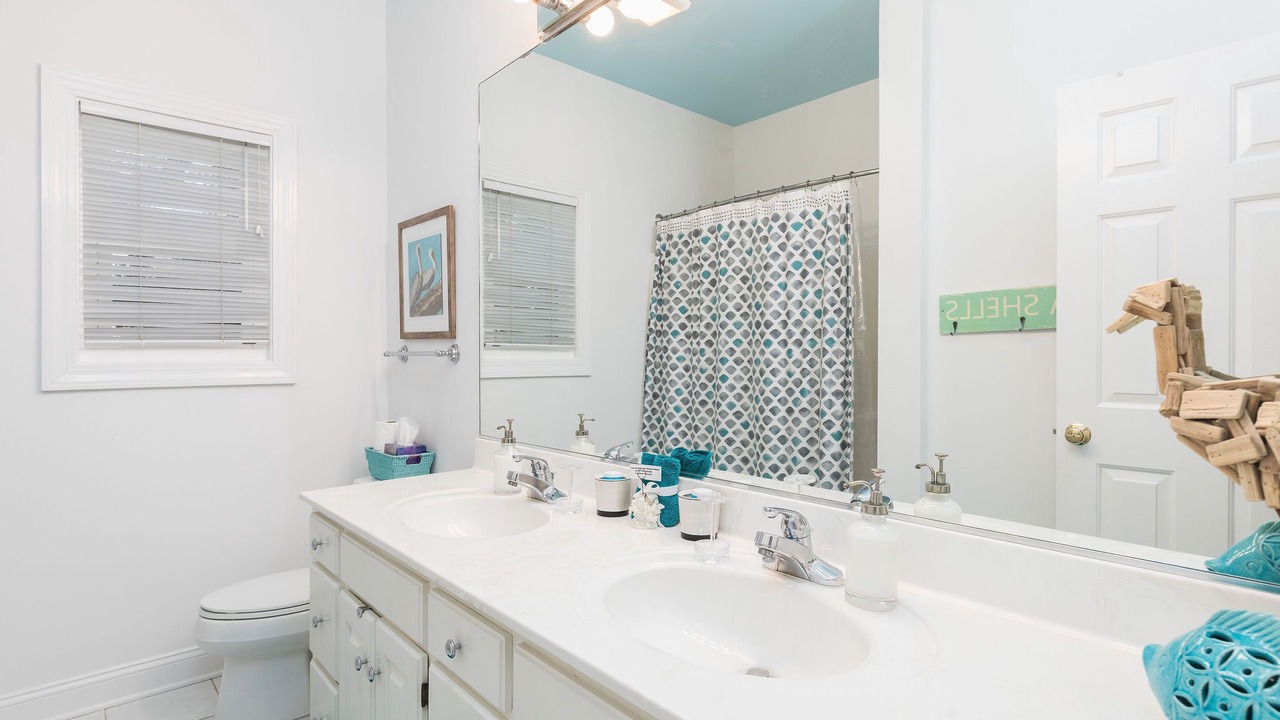 Photo of Bathroom in Folly Beach