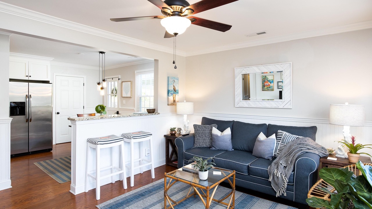 Photo of Livingroom in Charleston