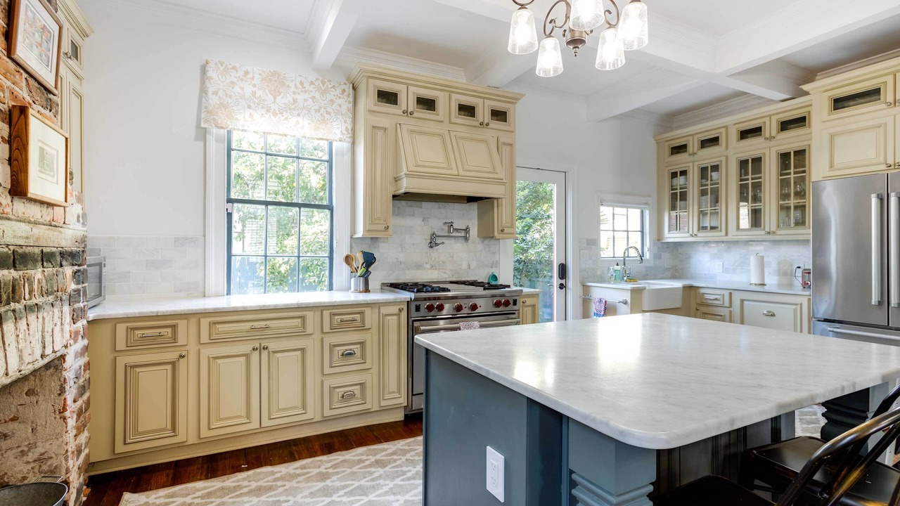 Photo of Kitchen in Savannah Victorian District