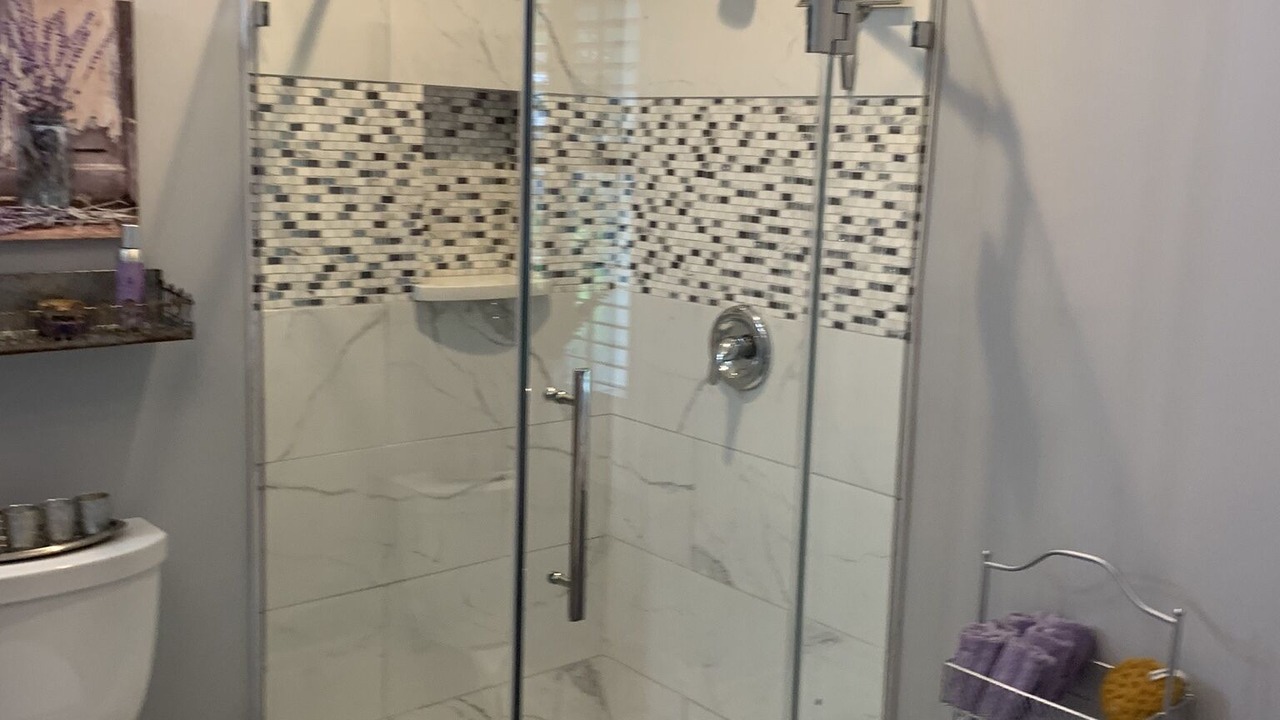 Photo of Bathroom in Summerville Historic District