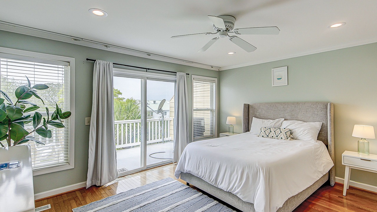 Photo of Bedroom in Folly Beach