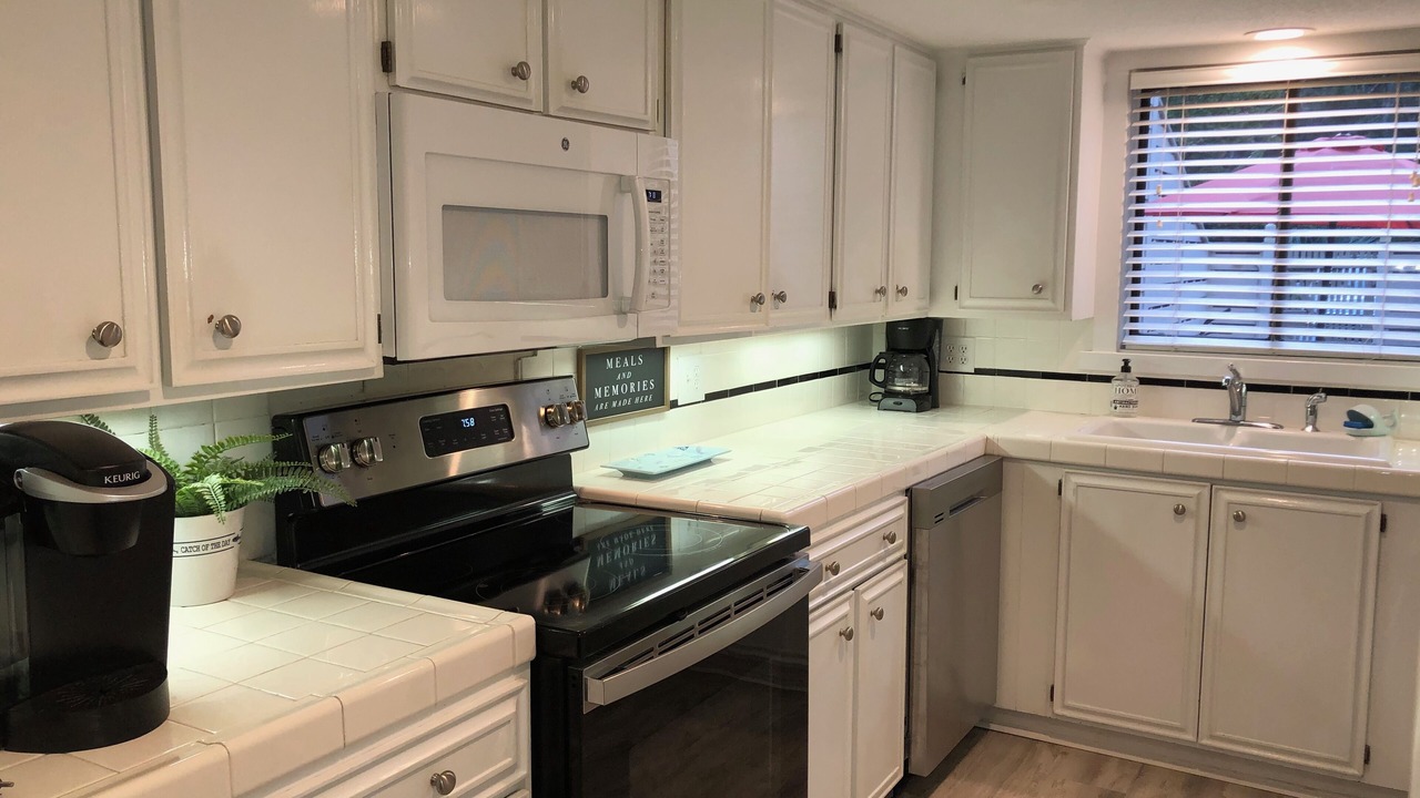 Photo of Kitchen in Shipyard Plantation