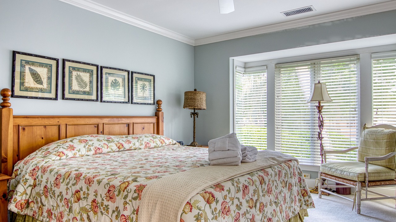 Photo of Bedroom in Beach Lagoon