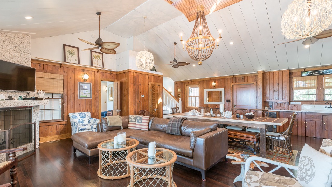 Photo of Bedroom in Isle of Palms