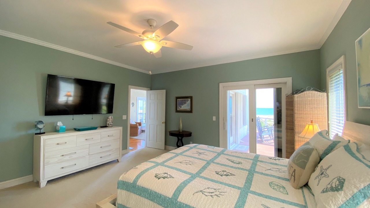 Photo of Bedroom in Edisto Island