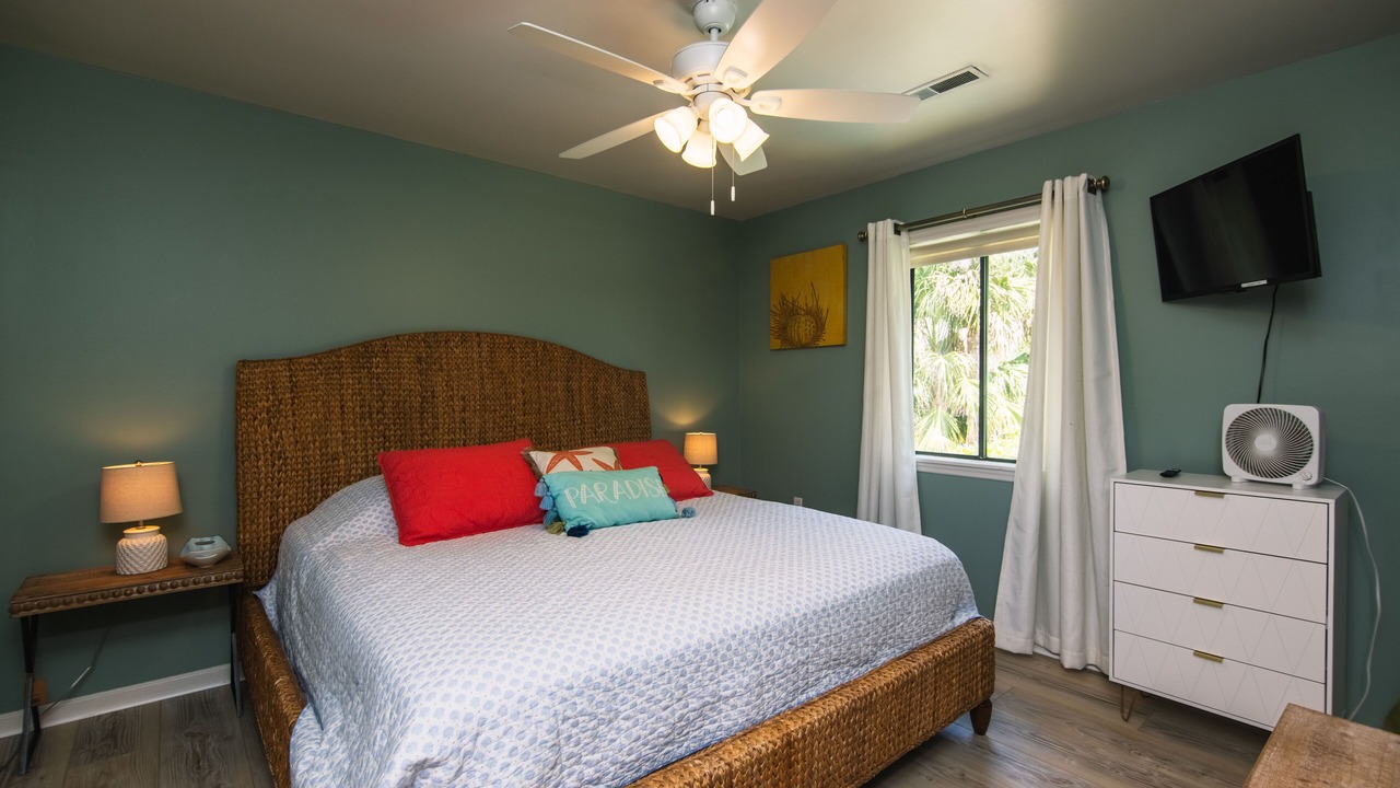 Photo of Bedroom in Edisto Island