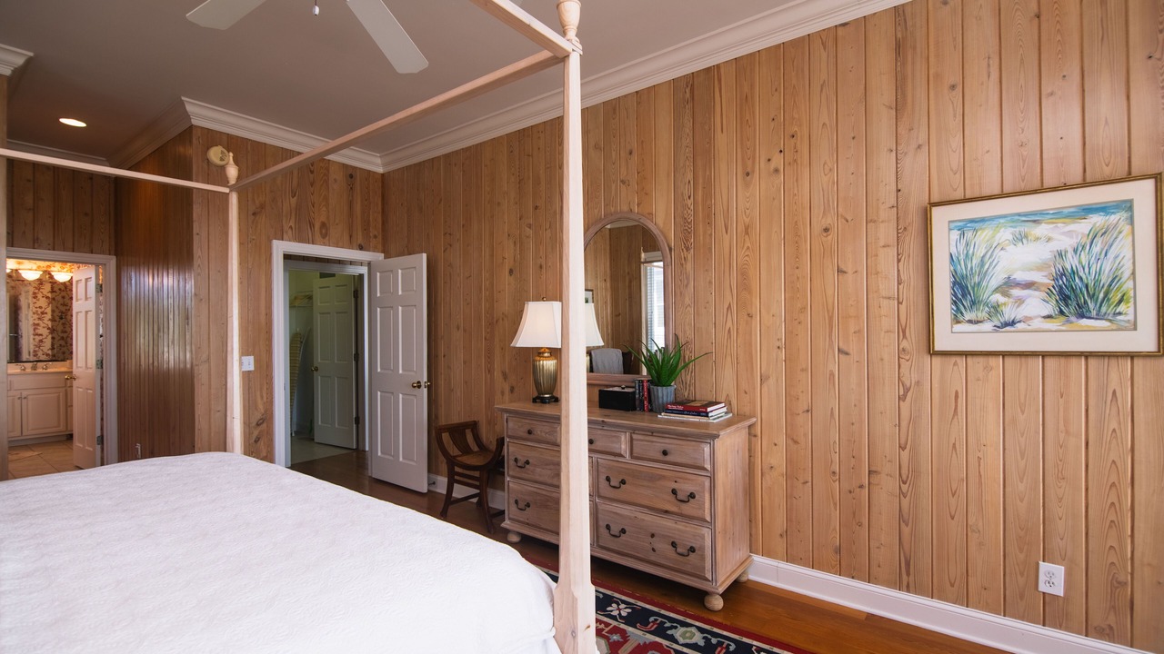 Photo of Bedroom in Edisto Island