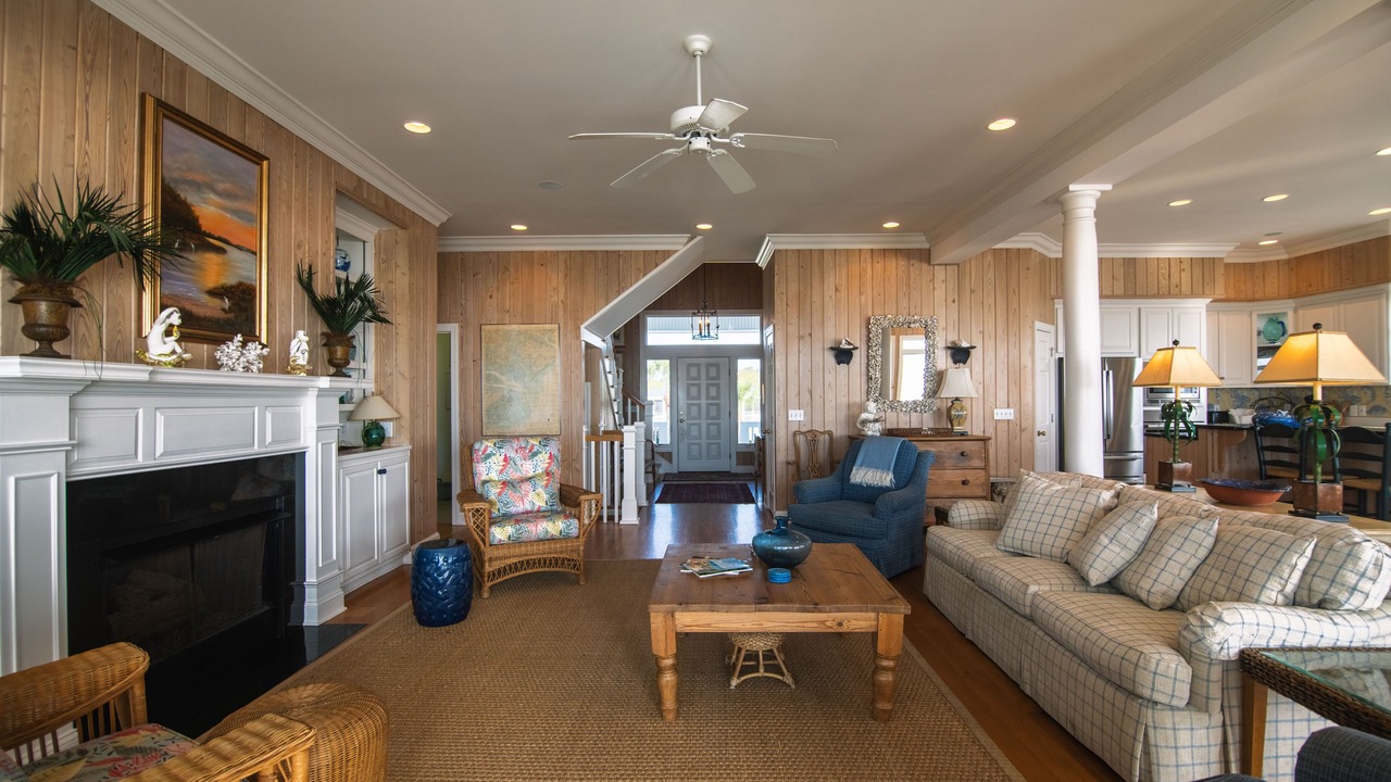Photo of Livingroom in Edisto Island