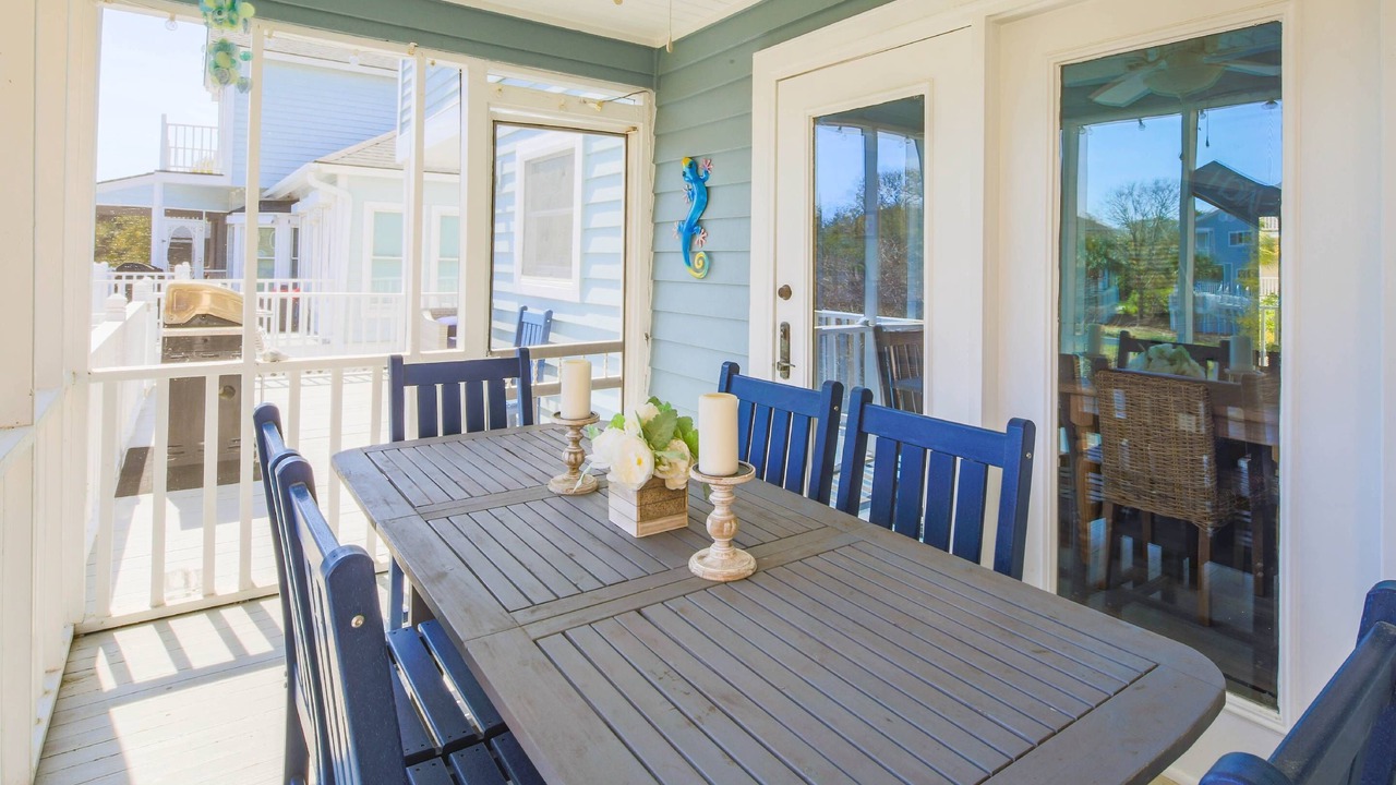 Photo of Outdoor in Pelican Bay