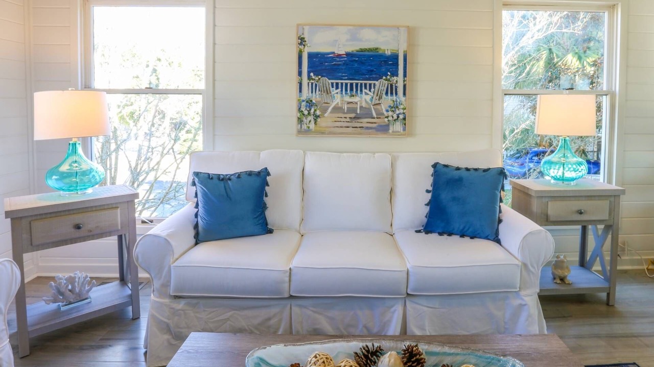 Photo of Bedroom in Pelican Bay